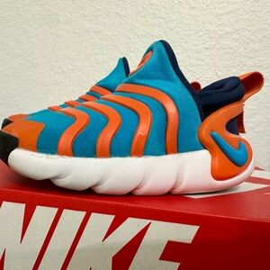 Kids 7C NIKE Dynamo go TD 'Laser Blue/ Safety Orange' LIKE NEW